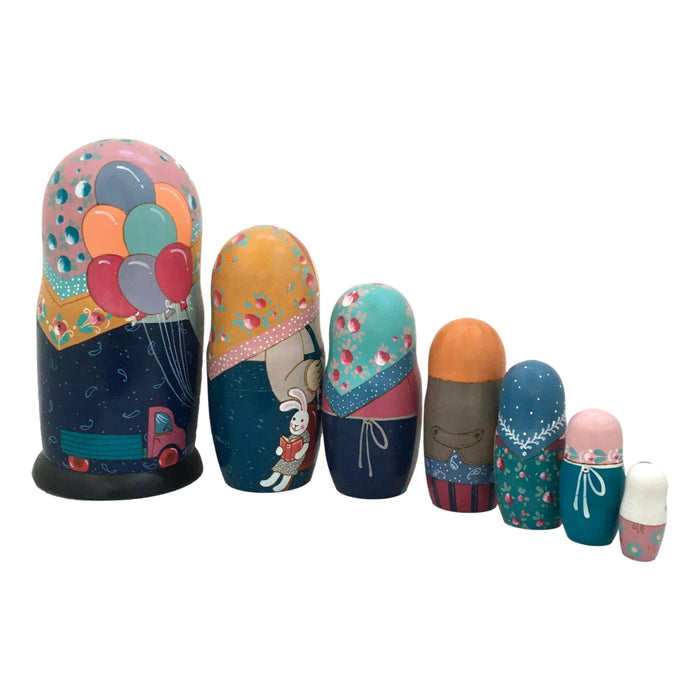 Large nesting dolls