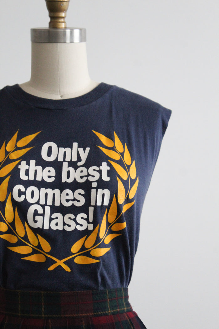laurel graphic tee