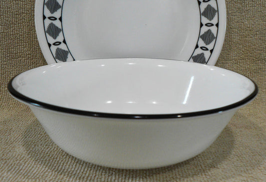 ❤️ 1 Corelle BLACK Rim 18-oz SOUP Cereal BOWL *Brasserie, Cusco, Mosaic, Dots