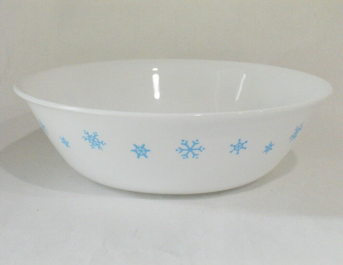 1 Corelle BLUE SNOWFLAKES 1 QT. SERVING BOWL 8.5" Popcorn Salad / Winter Snow
