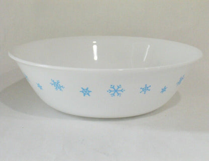 1 Corelle BLUE SNOWFLAKES 1 QT. SERVING BOWL 8.5" Popcorn Salad / Winter Snow