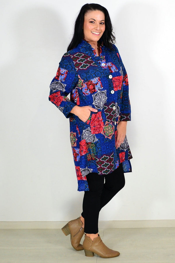 Abstract navy tunic shirt by Wishstone, featuring a stylish design and relaxed fit, displayed on a mannequin.