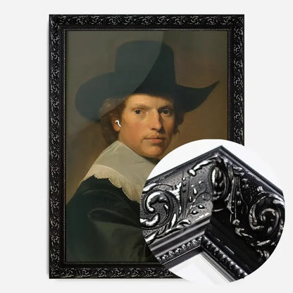 21x30cm | 8¼ x 11¾in / Black Ornate Frame