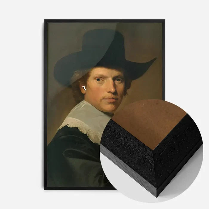 21x30cm | 8¼ x 11¾in / Black Wood Frame