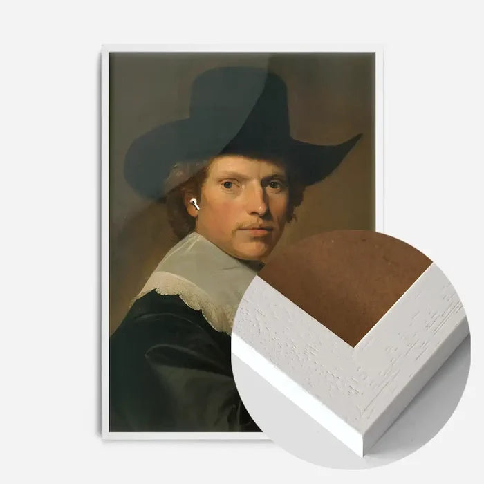 21x30cm | 8¼ x 11¾in / White Wood Frame