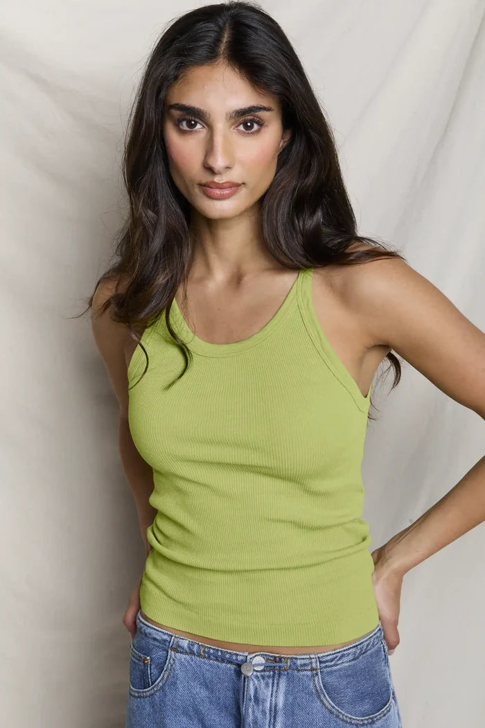 xs / chartreuse