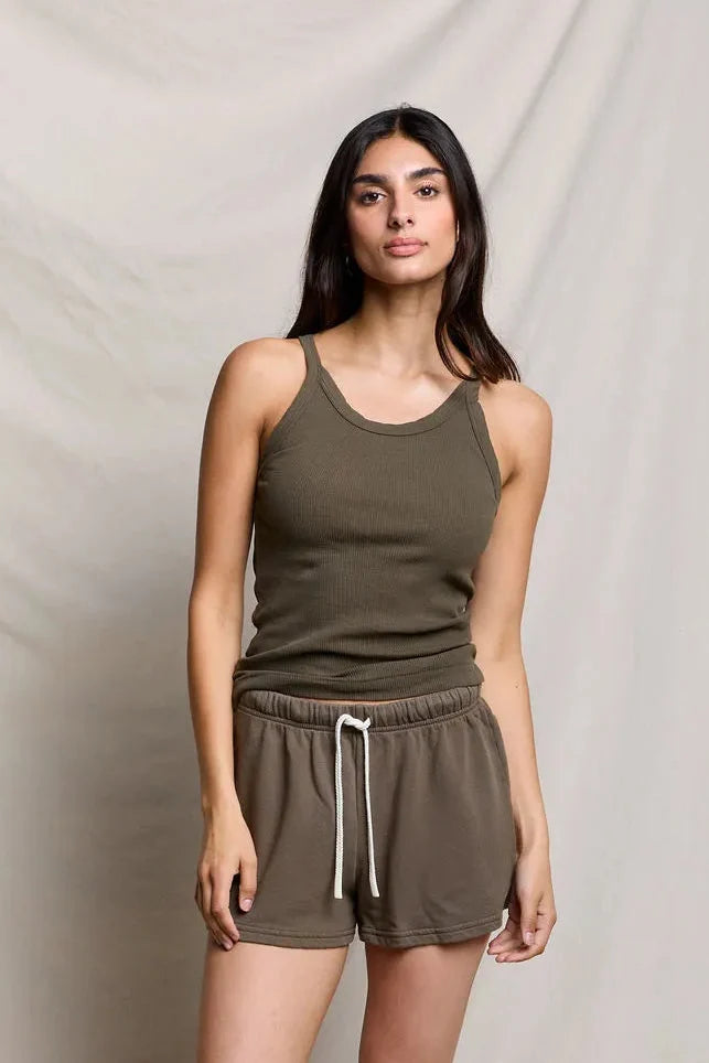 xs / dark olive