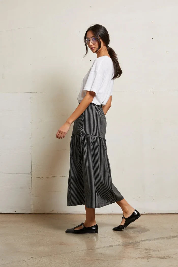 black_stripe