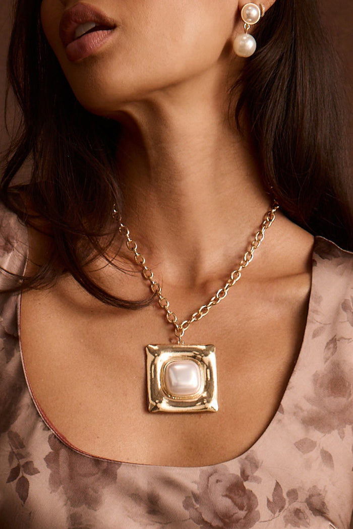 Beau Pearl and Gold Statement Necklace