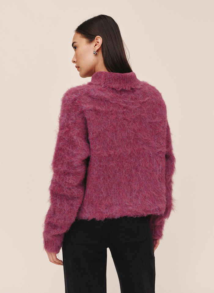 B20264-M24-304 - TURTLE NECK SWEATER