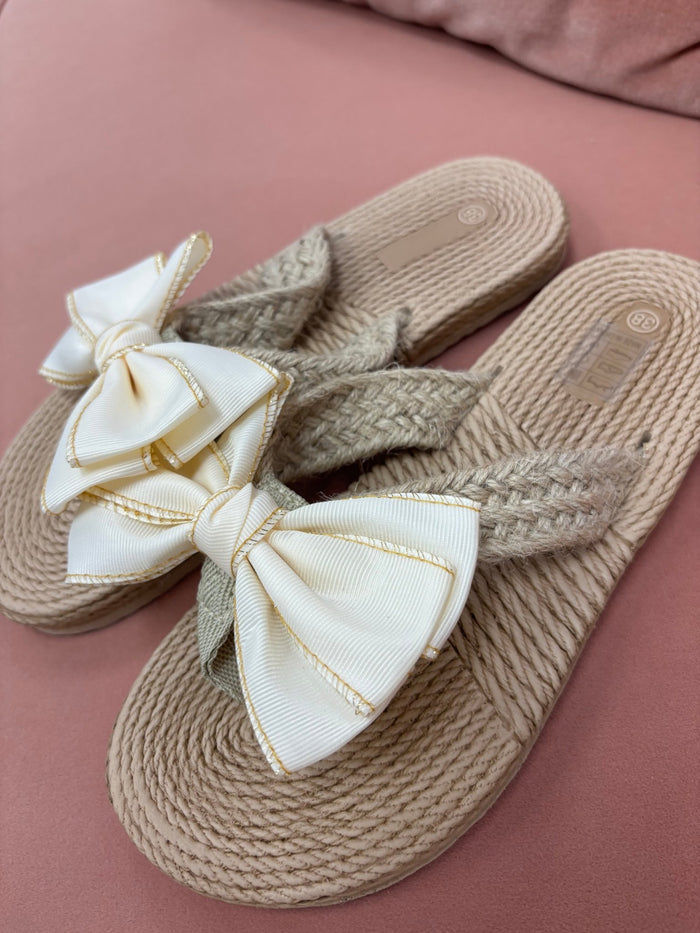 Bow Straw Woven Flip Flops: White - Intimate Whispers