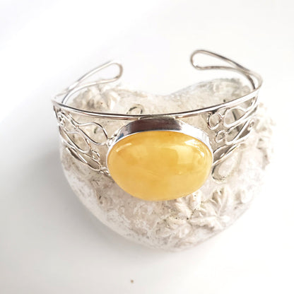 Baltic amber bracelet