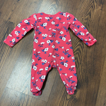 Carter's SIZE Newborn Sleeper