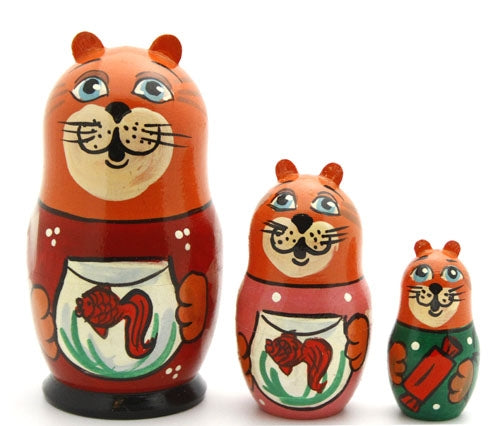 Cat with fish bowl nesting Doll Set