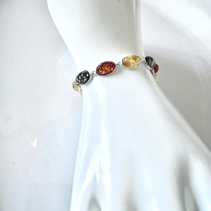 Classic Oval Amber with Silver Bracelet BuyRussianGifts