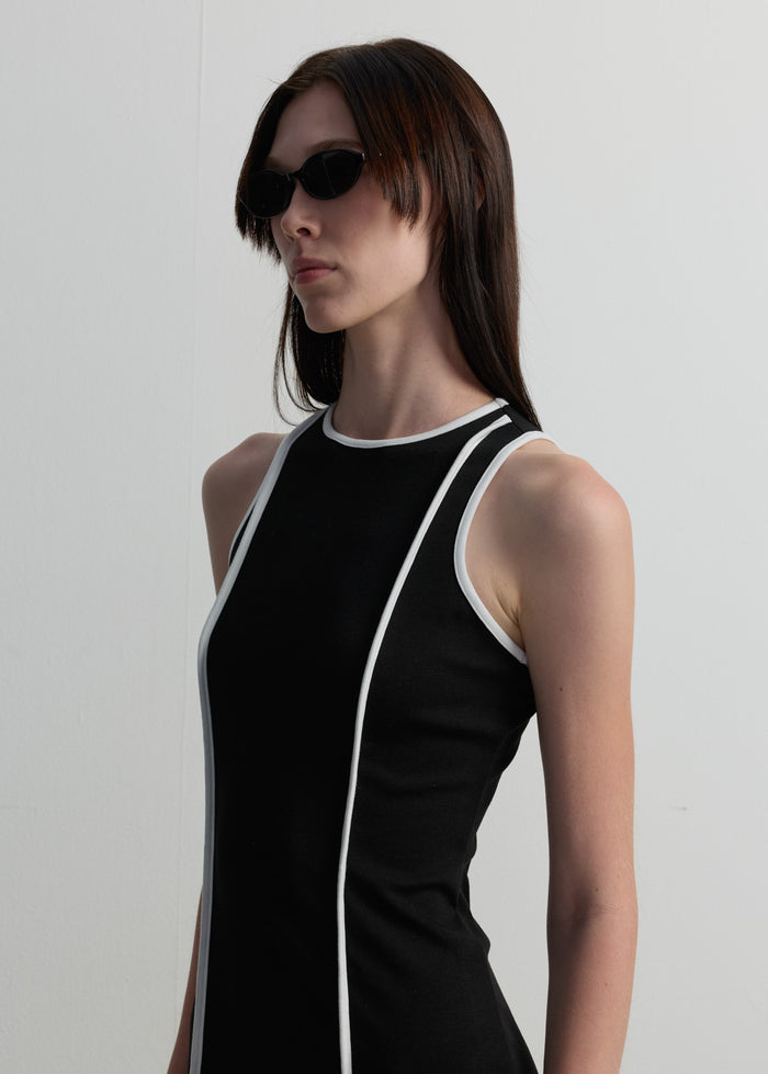 CONTRAST PIPING MAXI DRESS