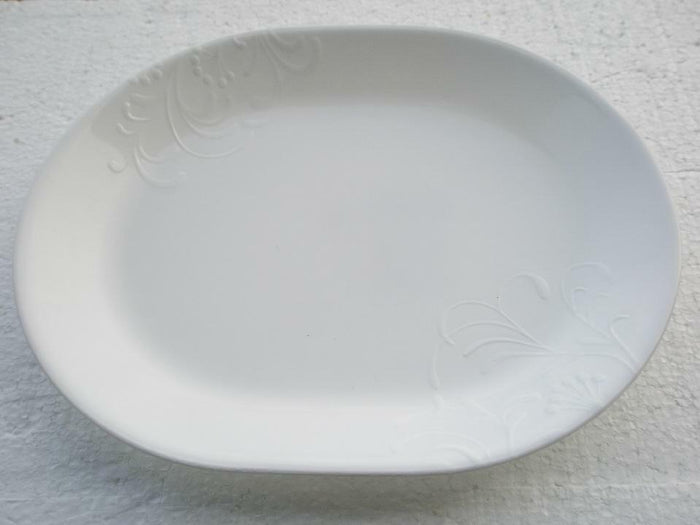 ❤️ Corelle BOUTIQUE CHERISH  10 x 12 1/4 SERVING PLATTER *Embossed White Blossoms