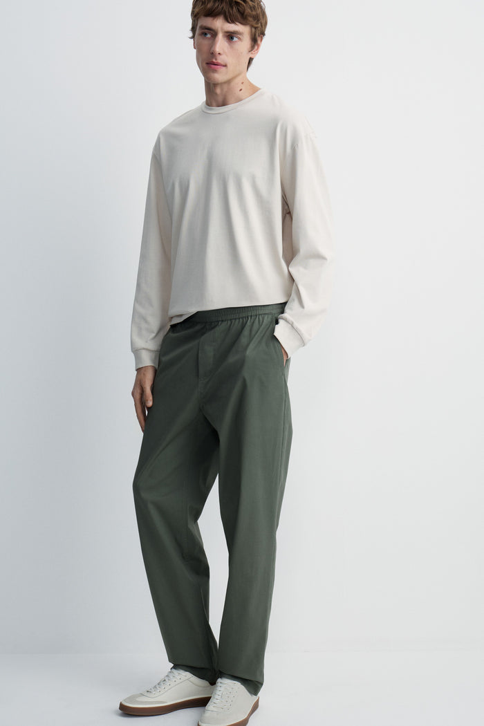 KHAKI
