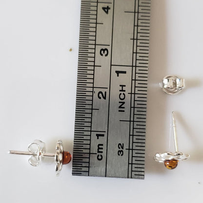 daisy post earrings
