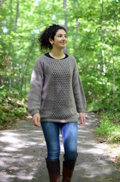 Deluxe Superwash: Fall Classics Pattern Universal Yarn