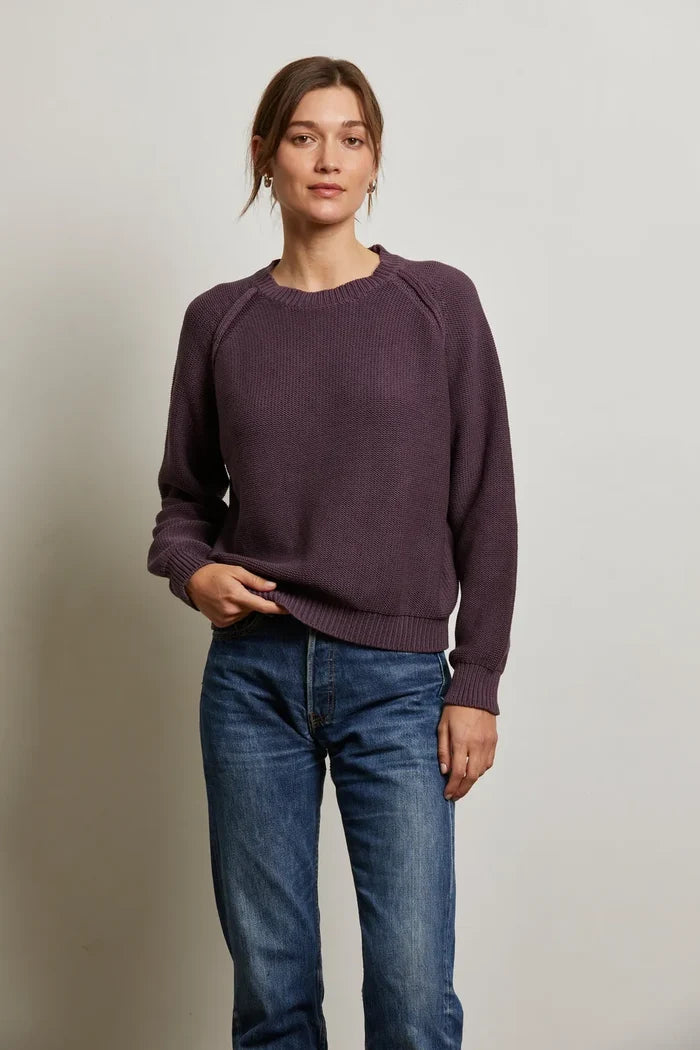 xs / plum