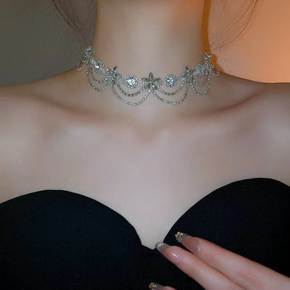 Flower Diamond Choker Necklace - Fashionnsio