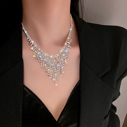 Fringe Statement Diamond Necklace - Fashionnsio