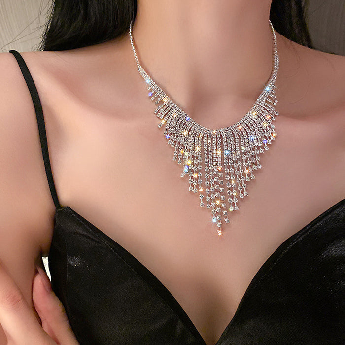 Fringe Statement Diamond Necklace - Fashionnsio