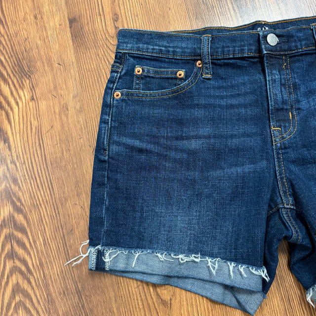 GAP SIZE 8 Women's Shorts