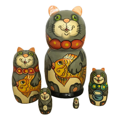 Grey cat nesting dolls