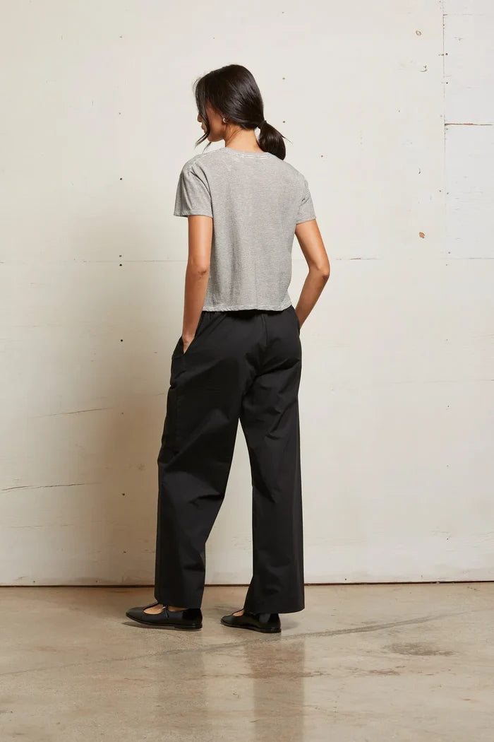 ivory_black_stripe