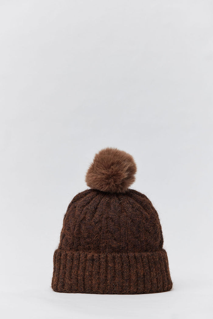 ALPINE CABLE BEANIE WITH POM