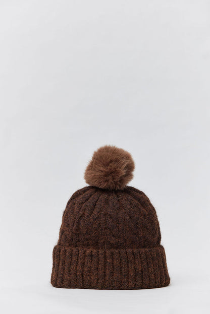ALPINE CABLE BEANIE WITH POM