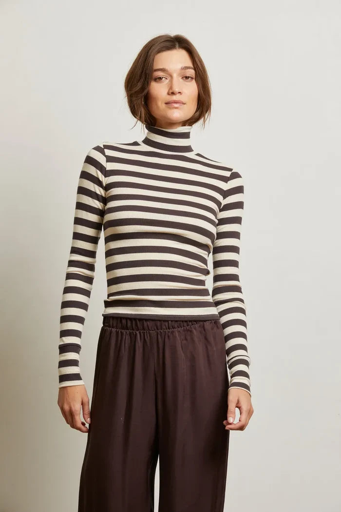 mocha_stripe