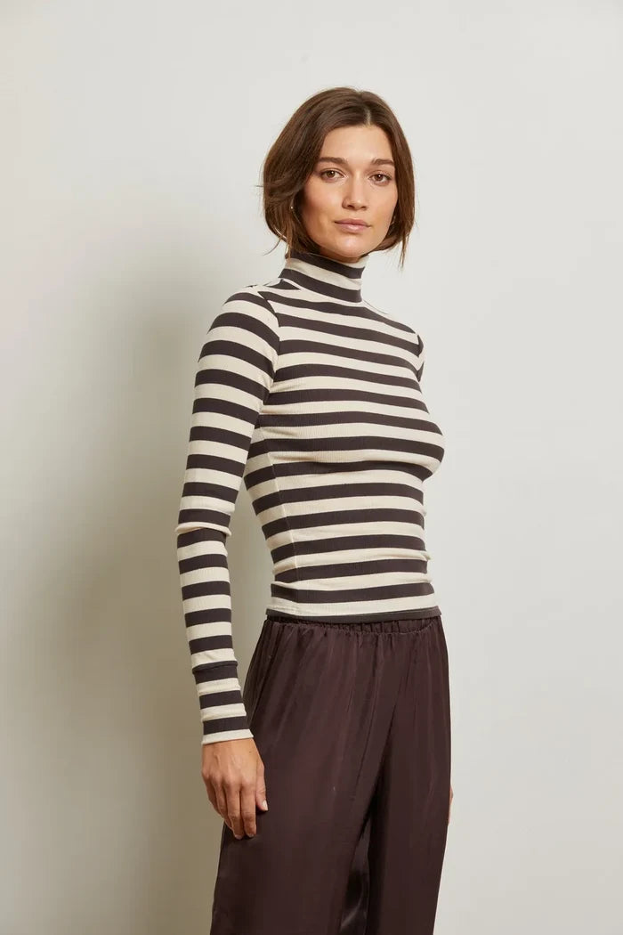 mocha_stripe