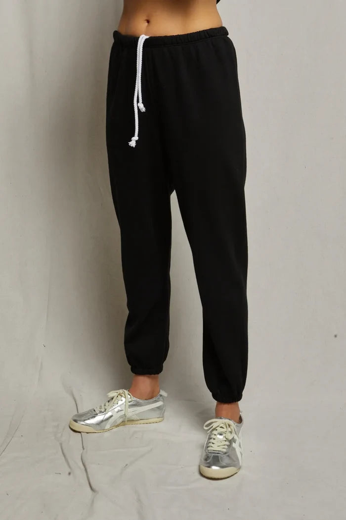 xs / true black