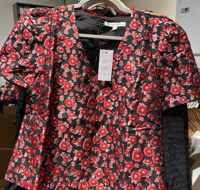 JoyJoy SS Flowered Crop Top