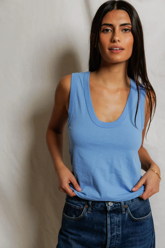xs / pacific blue