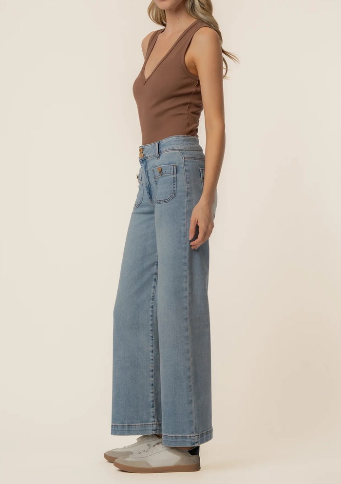Kut From the Kloth Meg High Rise Front Square Patch Pocket Wide Leg Jeans