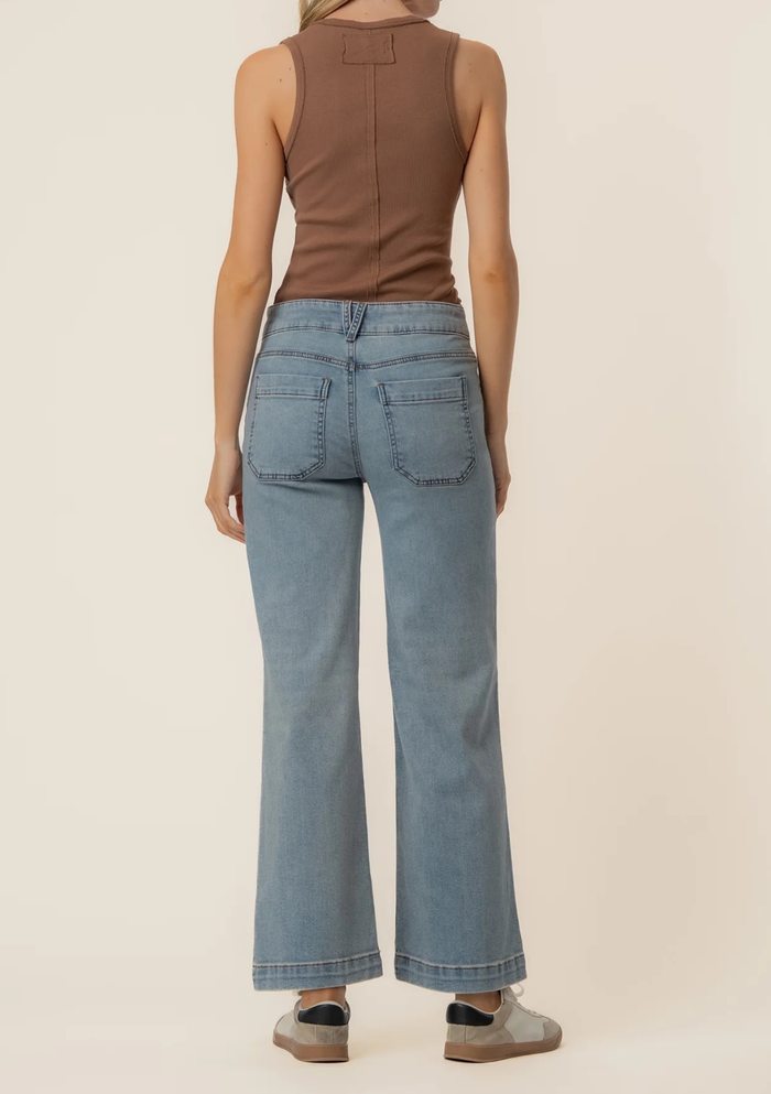 Kut From the Kloth Meg High Rise Front Square Patch Pocket Wide Leg Jeans