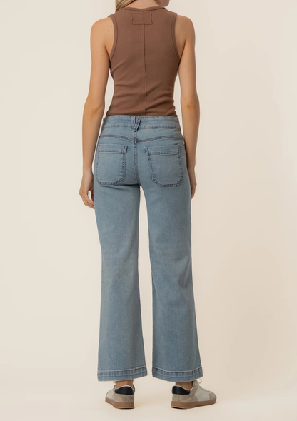 Kut From the Kloth Meg High Rise Front Square Patch Pocket Wide Leg Jeans