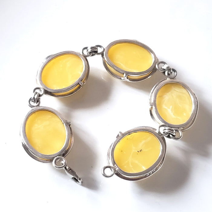 back of the large amber bracelet