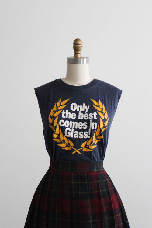 laurel graphic tee