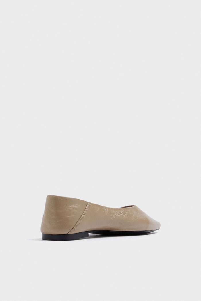 GREY BEIGE
