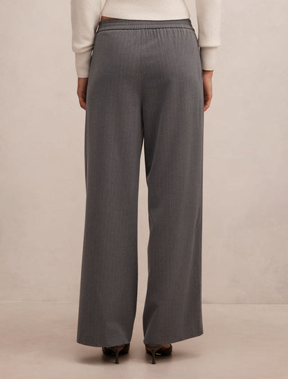 Liliana Elastic Pinstripe Pants Forever New