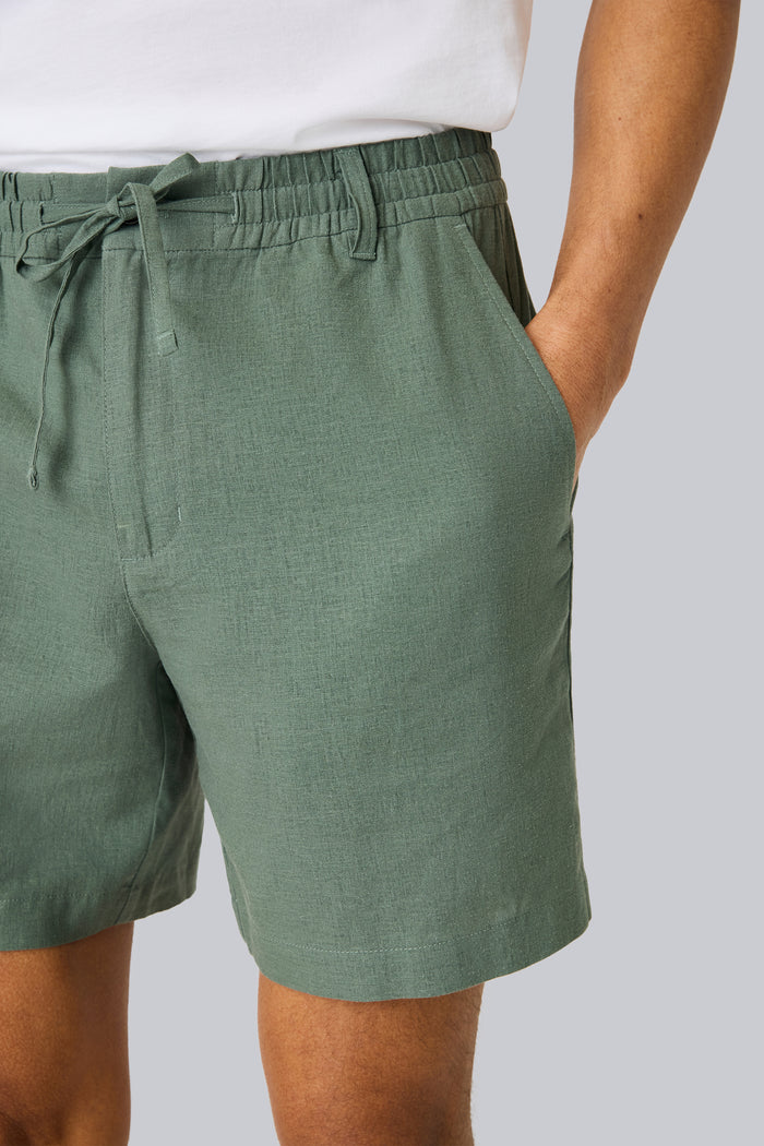 Detailed fabric of Linen Drawstring Short in Cactus