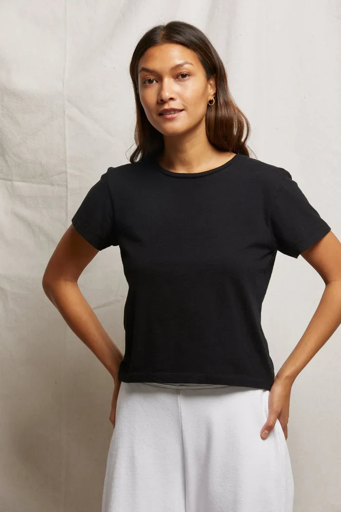 xs / true black