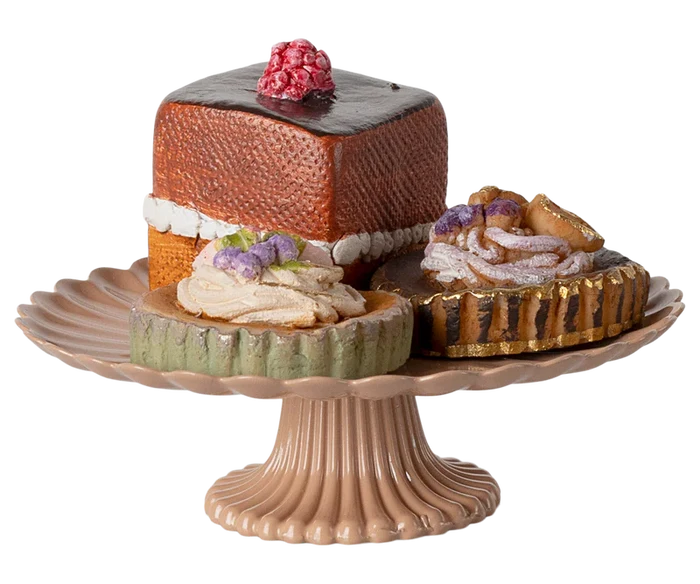 Maileg Cakes and Mini Cakestand