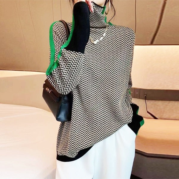 Malou™ | Pull à col montant avec des rayures contrastées saisissantes