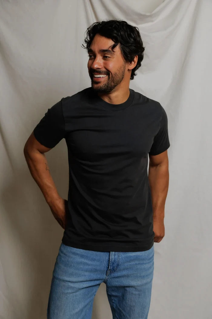 xs / vintage black